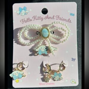 Sanrio Pearl Bow Hair Clip with Cinnamoroll Charms